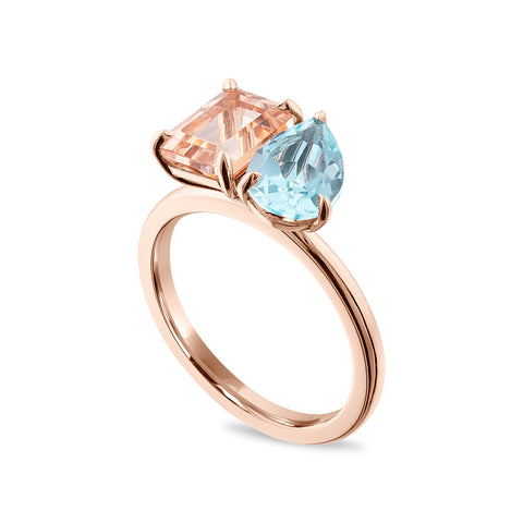 Moi et Toi Ring – Emerald cut 1.65 ct Morganite, and Pear shape 1.40ct Blue Topaz – 18K Yellow Gold ✨